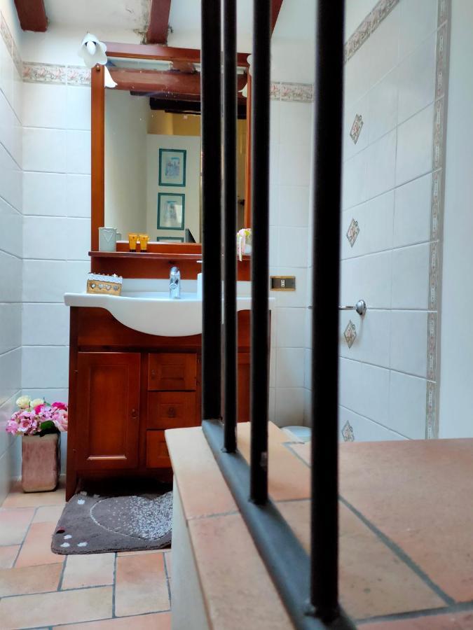 La Casa Di Miri Apartment Фолиньо Екстериор снимка